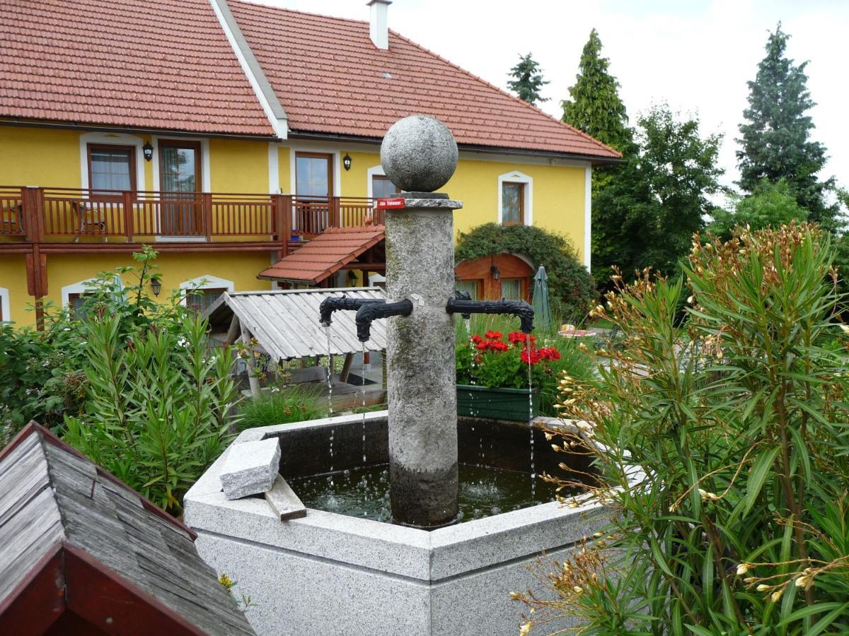 Gestehof Hetzenberg Haag Екстер'єр фото